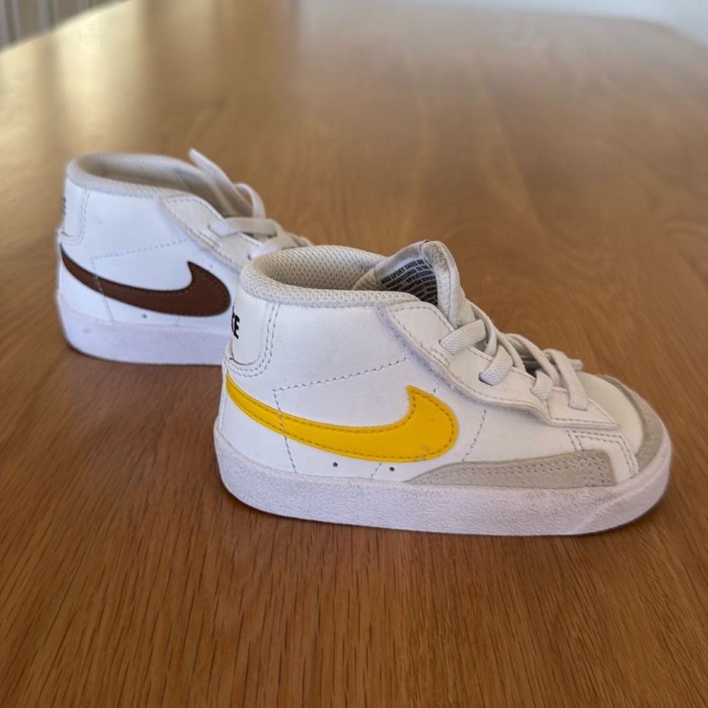 Kids‎ Blazers 6